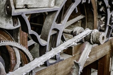 kemerli eski antika çiftlik makineleri