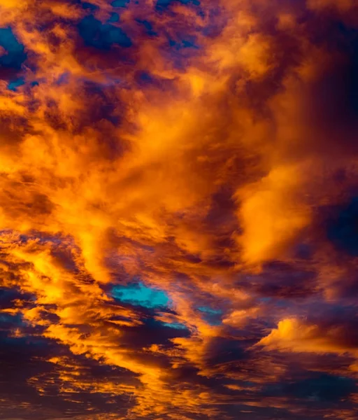 Dramatischer Abendhimmel — Stockfoto