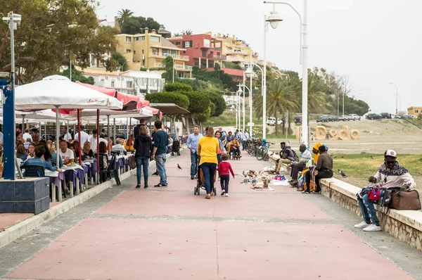 El Pedregal gezinti üzerinde Tüccarlar