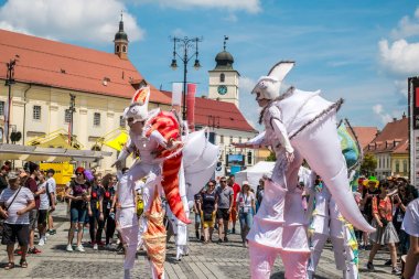 Almanya'dan Bukalemunlar dans ekibi