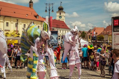 Almanya'dan Bukalemunlar dans ekibi
