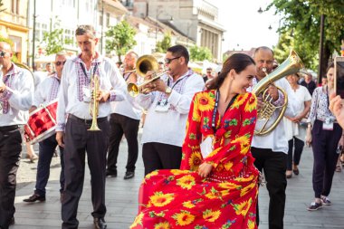 Cozme ti gelen Pirinç Band
