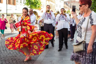 Cozme ti gelen Pirinç Band