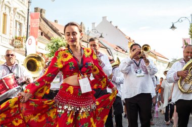 Cozme ti gelen Pirinç Band