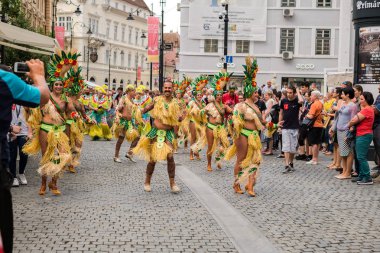 Karşılaştırmalar Los Cariocas