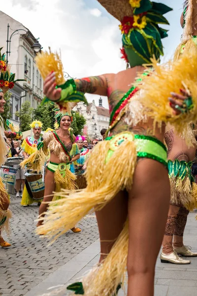 Karşılaştırmalar Los Cariocas