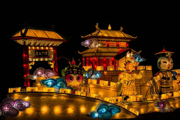 Lantern Festival en månghundraårig kinesisk tradition — Stockfoto