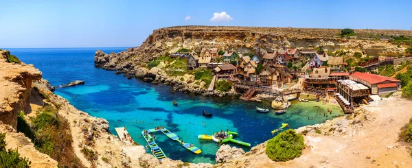 Lucht panorama van Popeye Village op de zonnige dag — Stockfoto