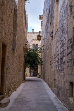 Mdina 'dan sokak sahnesi, Malta-sessiz şehir