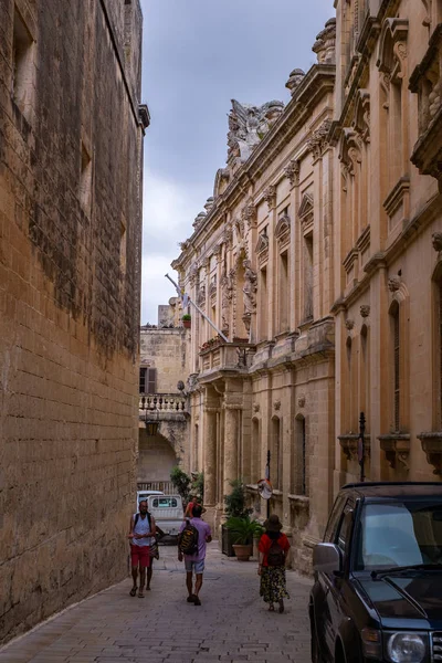 Escena callejera de Mdina, Malta - La ciudad silenciosa —  Fotos de Stock