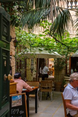 Mdina 'dan sokak sahnesi, Malta-sessiz şehir
