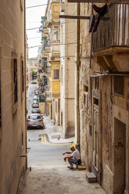 historica geleneksel balkon ve eski binalar ile sokak