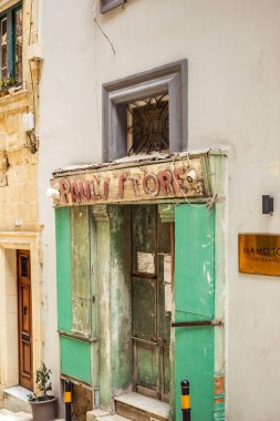 historica geleneksel balkon ve eski binalar ile sokak