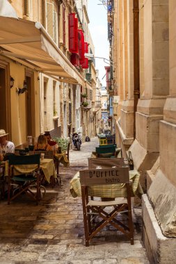 historica geleneksel balkon ve eski binalar ile sokak