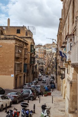 historica geleneksel balkon ve eski binalar ile sokak