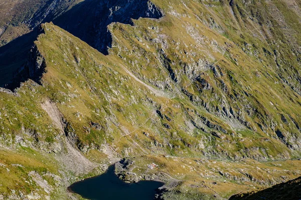 Tinggi gunung dan danau gletser — Stok Foto