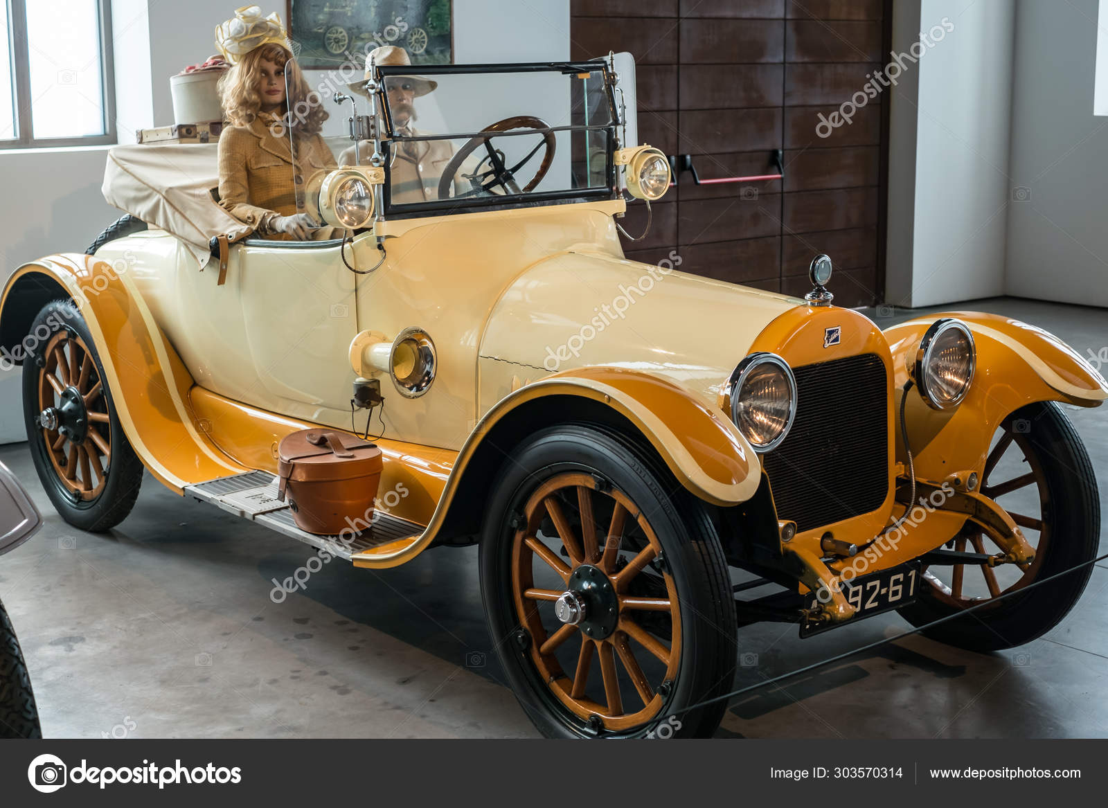 Interior of the Automobile and Fashion Museum Malaga, Spain. – Stock