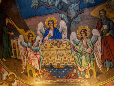 Sibiu Şehri, Romanya - 01 Nisan 2025, Sibiu 'daki Kutsal Üçleme Katedrali