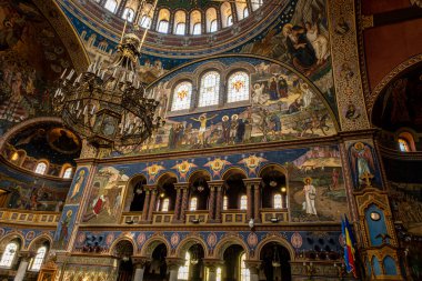 Sibiu Şehri, Romanya - 01 Nisan 2025, Sibiu 'daki Kutsal Üçleme Katedrali