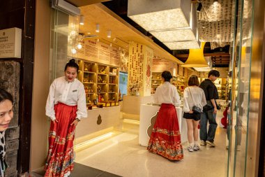 Shanghai, China May 13, 2025 Yuyuan Garden (also known as Yu Garden) in Shanghai is one of Chinas most iconic tourist destinationsdrawing domestic and international visitors throughout the year