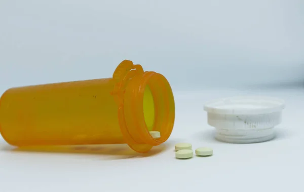 depositphotos_202632432-stock-photo-prescription-pill-bottle-has-fallen.jpg