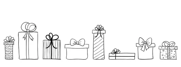Nahtlos langes Banner mit handgezogenen Geschenkboxen. Vektor-Hintergrund mit Doodle-Präsentationen. Weihnachtsbanner, Grußkarte — Stockvektor