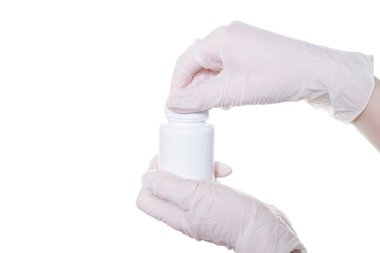 İnsanlar terapist sahası kavramı kutu. Haplarla izole beyaz arka plan üzerinde beyaz metin şişe boş boş yer ile açma Doktor eller fotoğraf kapatmak