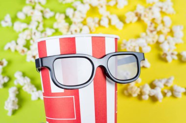 Komik mizahi şaka gurur ciddi yüz expres Closeup fotoğraf