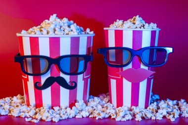 Mutluluk dostluk parti kavramı. Stil s tam uzunlukta fotoğraf