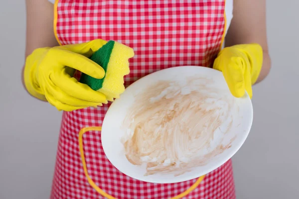 Não é fácil de usar apenas sabão líquido para remover toda a graxa e — Fotografia de Stock