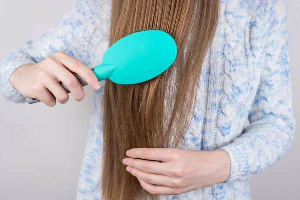 Cropped closeup photo of girl caring about her silky fresh smoot — Stock Photo, Image