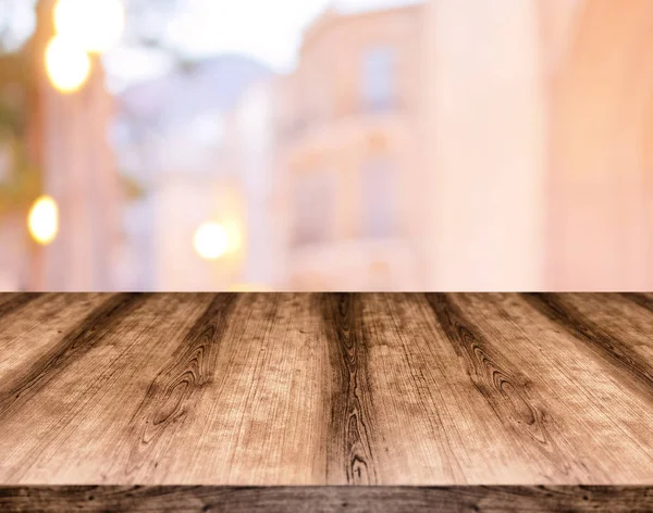 Dřevěný Prázdnou Tabulku Prkno Před Rozostřeného Pozadí Lze Použít Pro — Stock fotografie