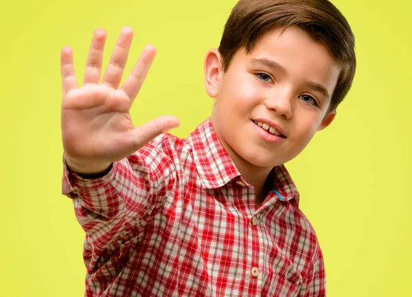 Handsome Toddler Child Green Eyes Raising Finger Number Five Yellow — Stock Photo, Image