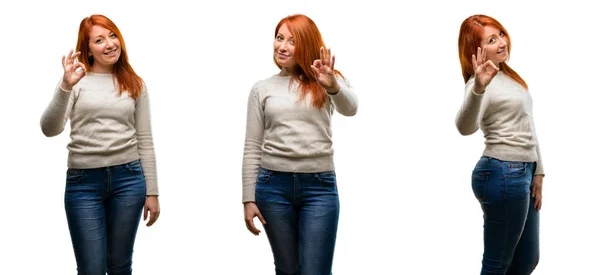 Mooie Jonge Roodharige Vrouw Doen Teken Met Hand Goedkeuren Gebaar — Stockfoto