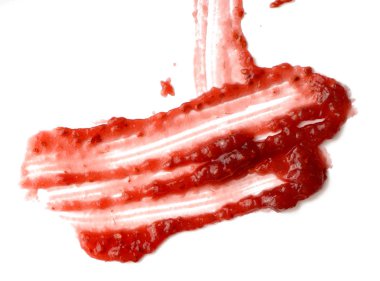 Ahududu reçeli beyaz arkaplan üzerinde izole