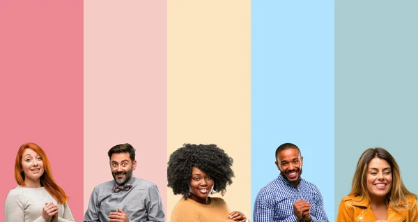 Coole Gruppe Von Menschen Frau Und Mann Selbstbewusst Und Glücklich — Stockfoto