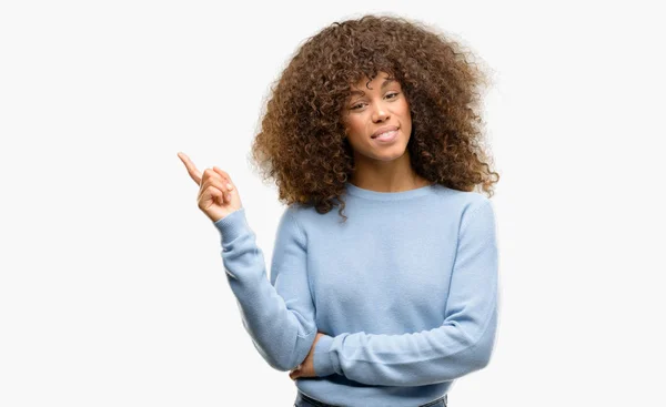 African American Woman Wearing Sweater Big Smile Face Pointing Hand — Stock Photo, Image