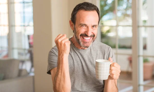 Middle Age Man Drinking Coffee Cup Screaming Proud Celebrating Victory — Stock Photo, Image