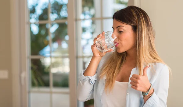 Beautiful Young Woman Drinking Glass Water Home Lifestyle Concept — Stock Photo, Image