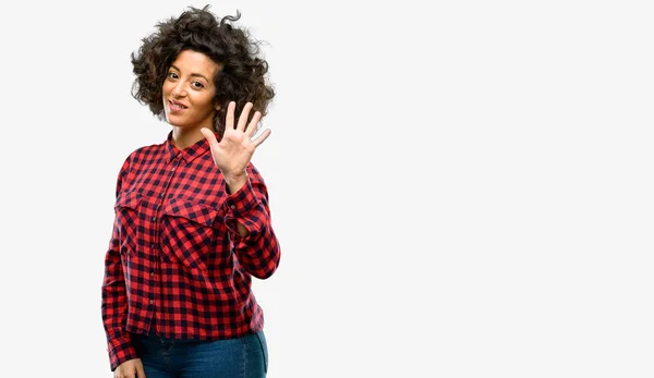 Beautiful Arab Woman Raising Finger Number Five — Stock Photo, Image