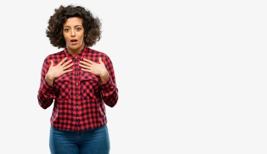 Güzel Arap kadın mutlu ve ifade wow jest tezahürat