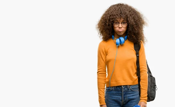 African American Student Kvinna Med Sömnig Uttryck Att Vara Överarbetad — Stockfoto