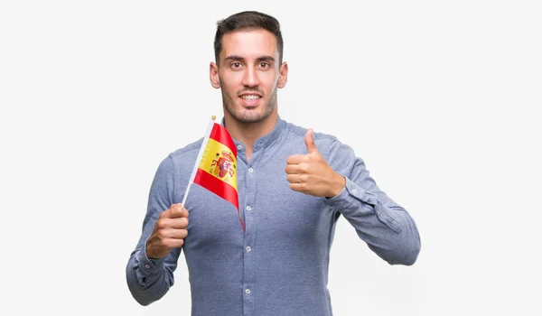 Joven Guapo Sosteniendo Una Bandera España Feliz Con Una Gran — Foto de Stock