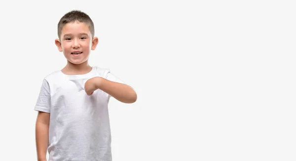 Dark Haired Kindje Met Verrassing Gezicht Wijzende Vinger Naar Zichzelf — Stockfoto