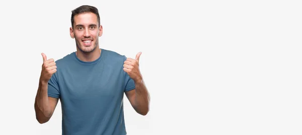 Bello Giovane Casual Segno Successo Uomo Facendo Gesto Positivo Con — Foto Stock