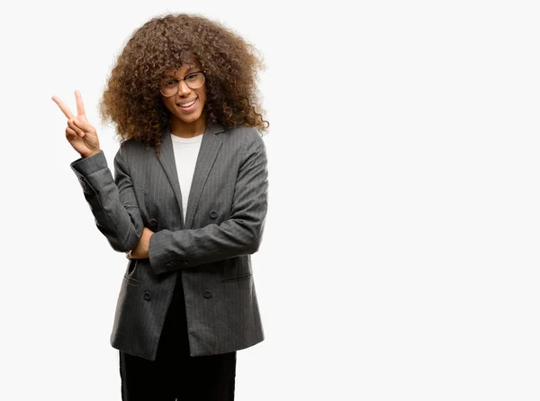 African American Business Kvinna Som Bär Glasögon Leende Med Glada — Stockfoto
