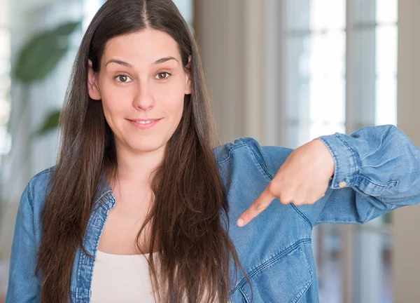 Young Beautiful Woman Home Surprise Face Pointing Finger Himself — Stock Photo, Image