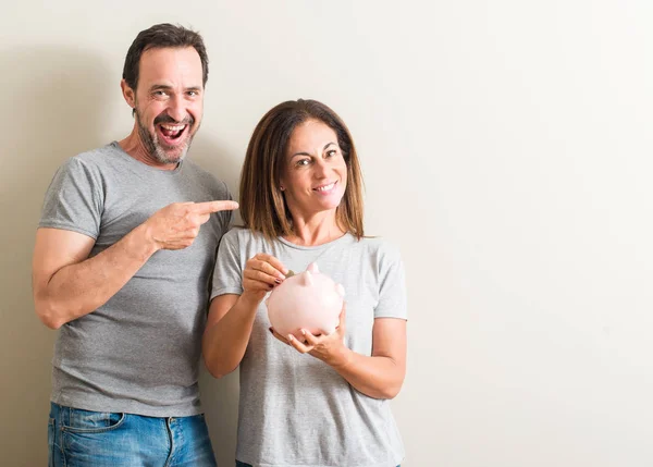 Middle Age Couple Woman Man Holding Piggy Bank Very Happy — Stock Photo, Image