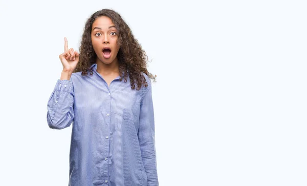 Young Hispanic Business Woman Pointing Finger Successful Idea Exited Happy — Stock Photo, Image