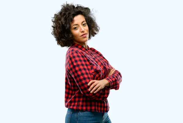 Mulher Árabe Bonita Com Braços Cruzados Confiante Feliz Com Grande — Fotografia de Stock